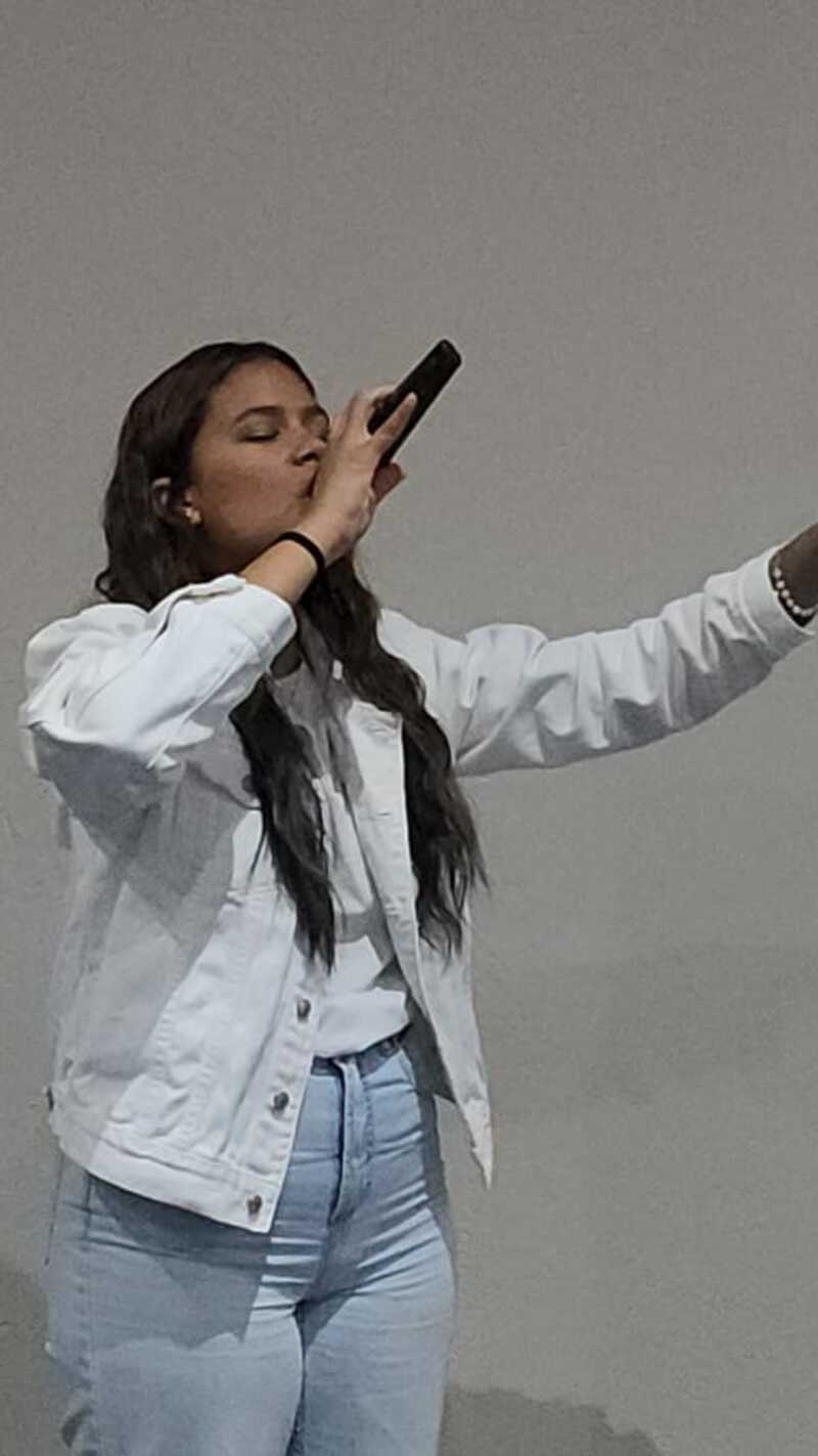 Worship leader, Giana Jacobs, 2023